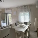 Casa Fiorita Daire